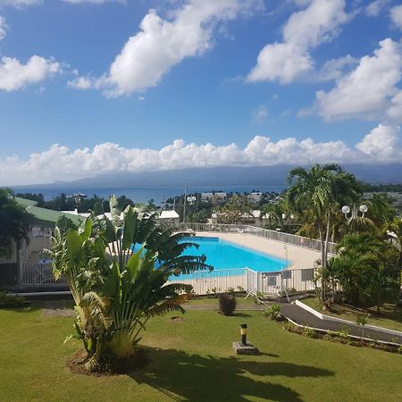 Appartamento Superbe Studio En Duplex, Vue Sur Mer Et Piscine Le Gosier  Esterno foto