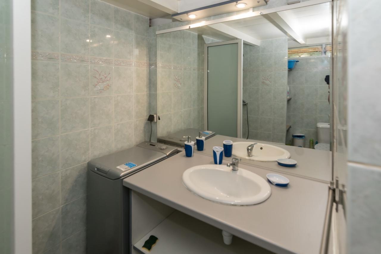 Appartamento Superbe Studio En Duplex, Vue Sur Mer Et Piscine Le Gosier  Esterno foto