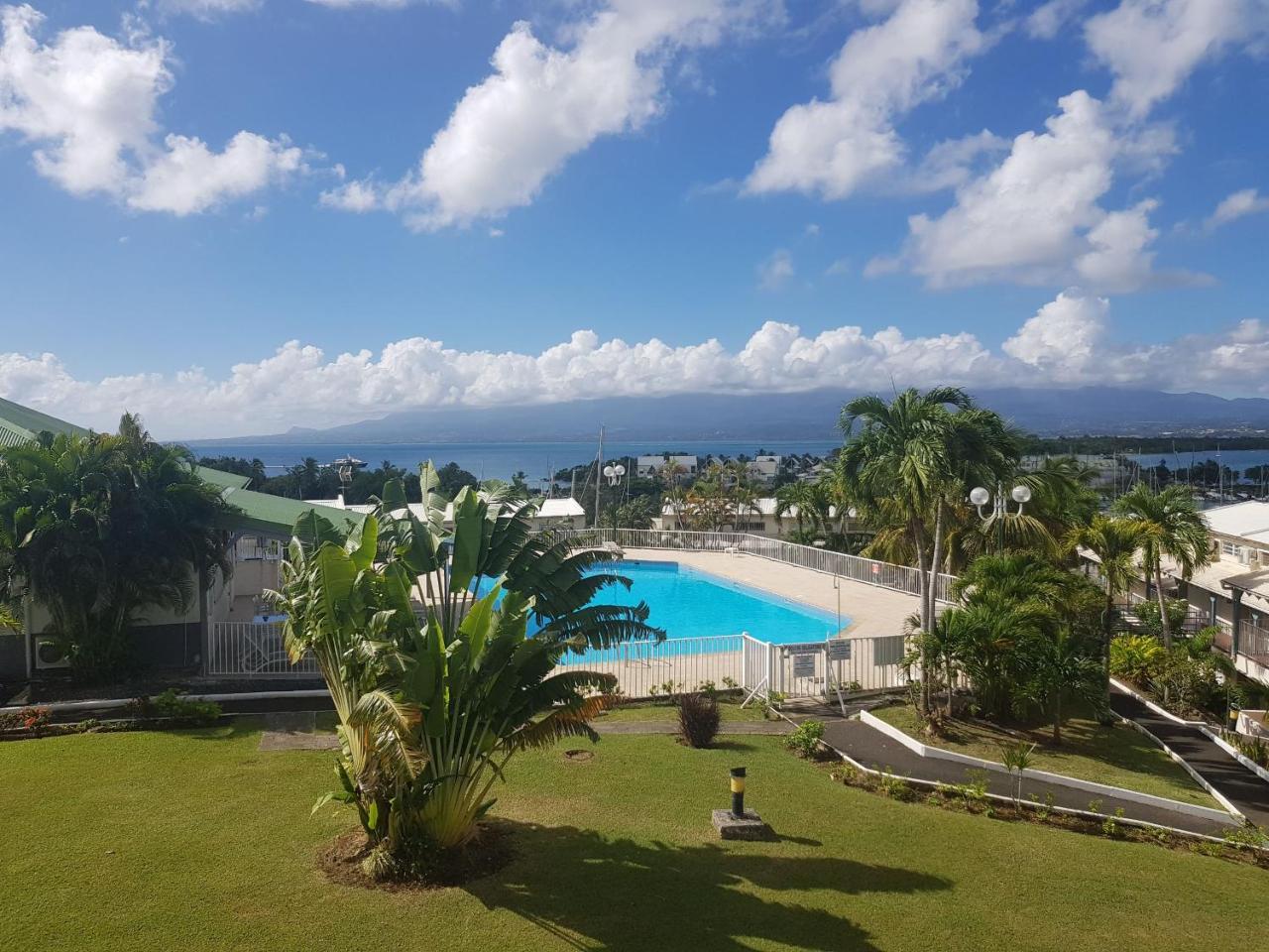 Superbe Studio En Duplex, Vue Sur Mer Et Piscine Le Gosier  Esterno foto